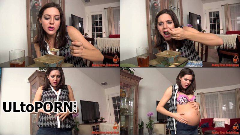 Clips4sale.com: Sadie Holmes - (2014-01-04) Bad Soup Belly Explosion [240 MB / HD / 720p] (Pregnant)
