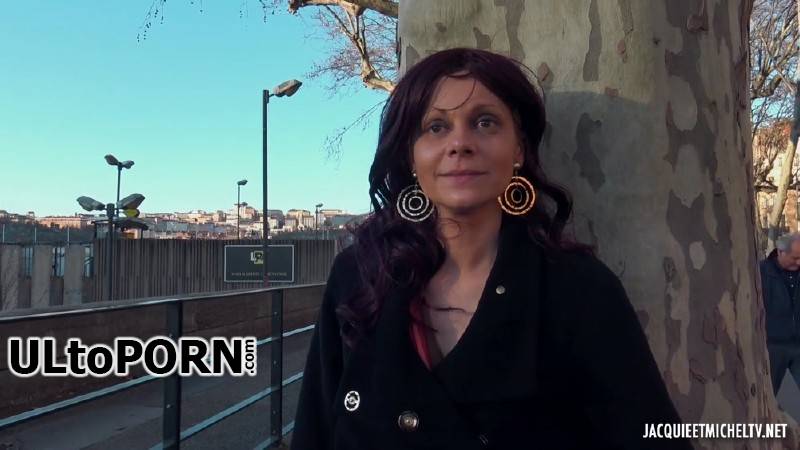 Christine - Christine, 36ans, de Lyon ! [FullHD 1080p] (1.02 GB) JacquieetmichelTV