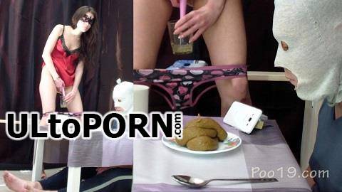 Poo19.com: MilanaSmelly - Shit was a lot, the taste and smell was amazing [952 MB / FullHD / 1080p] (Scat)