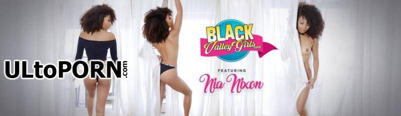 TeamSkeet.com, BlackValleyGirls.com: Nia Nixon - Afrocentric Snatch Games [1.99 GB / FullHD / 1080p] (Brunette)