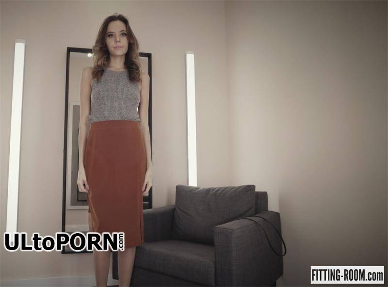 FittingRoom.com: Katya Clover - Girl masturbating in the locker room [4.49 GB / UltraHD 4K / 2160p] (Solo)