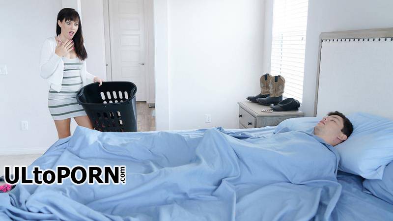 FamilyStrokes.com, TeamSkeet.com: Karmen Santana - The Cure For Chronic Masturbation [1.72 GB / HD / 720p] (Incest)