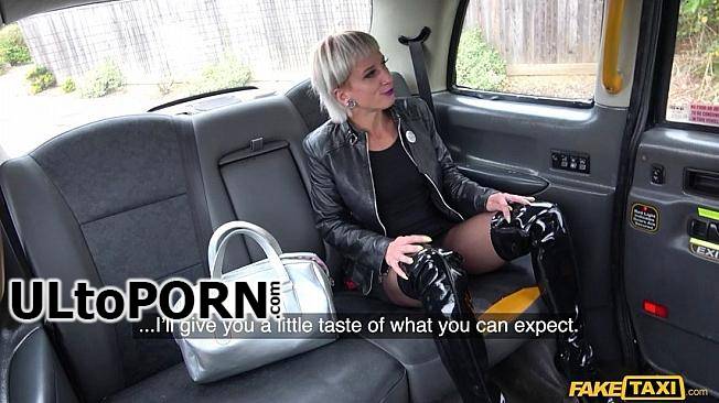 Luna Toxxxic - Tables are turned on dominatrix {Blonde) [FullHD 1080p] (1.50 GB) FakeTaxi