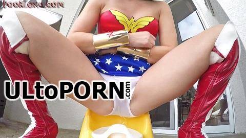 PooAlexa.com: Poo Alexa - Wonder Women Messy Panty Poop [782 MB / FullHD / 1080p] (Scat)