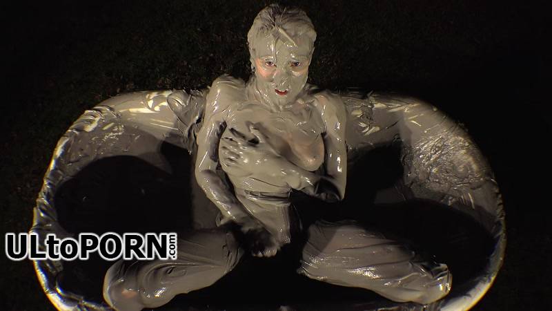 Dave Lodoski, Mud Puddle Visuals: Ashley - Point of View Tease in the Mud Tub (POV) [1.27 GB / FullHD / 1080p] (Fetish)