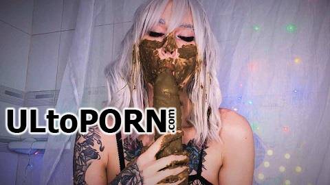 twitter.com: DirtyBetty - Scat girl versus kinky dragon dick [576 MB / FullHD / 1080p] (Scat)