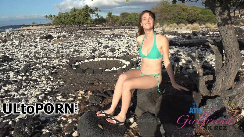 ATKGirlfriends.com: Ashley Lane - Virtual Vacation Big Island 1-8 [256 MB / SD / 400p] (Pissing)
