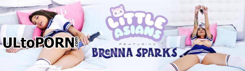 TeamSkeet.com, LittleAsians.com: Brenna Sparks - Asian Fantasy Fuck Come True [2.22 GB / HD / 720p] (Teen)