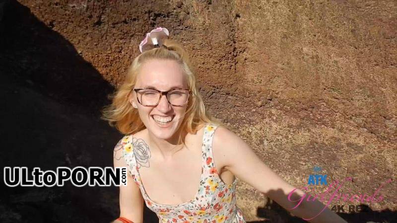 ATKGirlfriends.com: Victoria Gracen - Virtual Vacation Hawaii 5-12 [445 MB / SD / 400p] (POV)