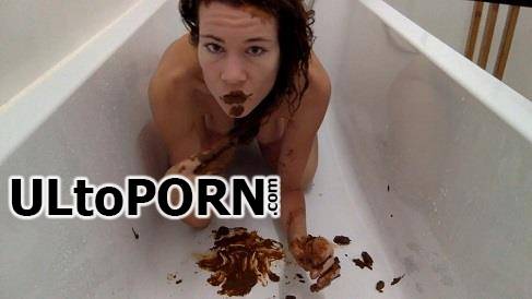 ScatShop.com: Nastymarianne - Dirty time bathtub [344 MB / HD / 720p] (Scat)