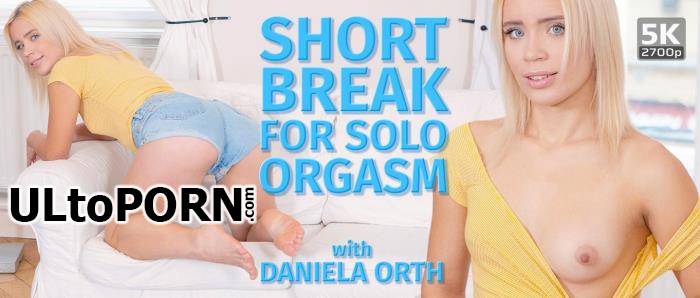 TmwVRnet.com: Daniela Orth - Short break for solo orgasm [2.32 GB / UltraHD 4K / 2700p] (Oculus)