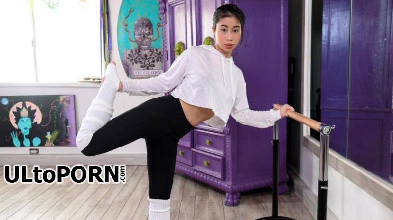 LookAtHerNow.com: Jade Kush - Private Dancer [401 MB / SD / 480p] (Big Tits)
