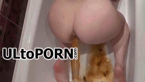 ScatShop.com: Girl with hairy by a pussy and asshole in the bathtub makes an enema [961 MB / FullHD / 1080p] (Scat)