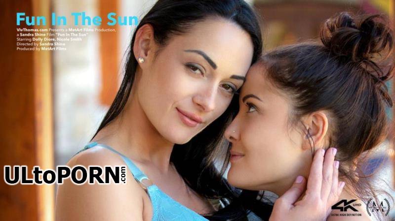 VivThomas.com: Dolly Diore, Nicole Smith - Fun In The Sun [5.59 GB / UltraHD 4K / 2160p] (Lesbian)