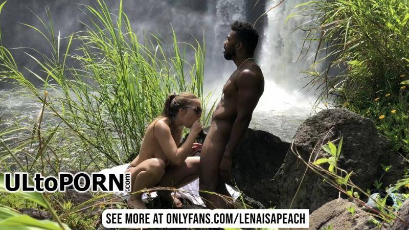OnlyFans.com: Lena Paul - Hawaiian Waterfall Sex [507 MB / FullHD / 1080p] (Interracial)