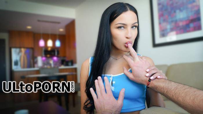 Mila Monet - The Horny Happy Father's Day (HD/720p/610 MB)