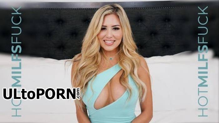 Caitlin Bell - Caitlin Bell 36 Years Old (SD/480p/712 MB)