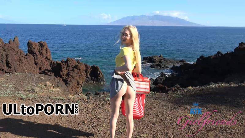 ATKGirlfriends.com: Victoria Gracen - Hawaii 3-12 [1.66 GB / FullHD / 1080p] (Handjob)