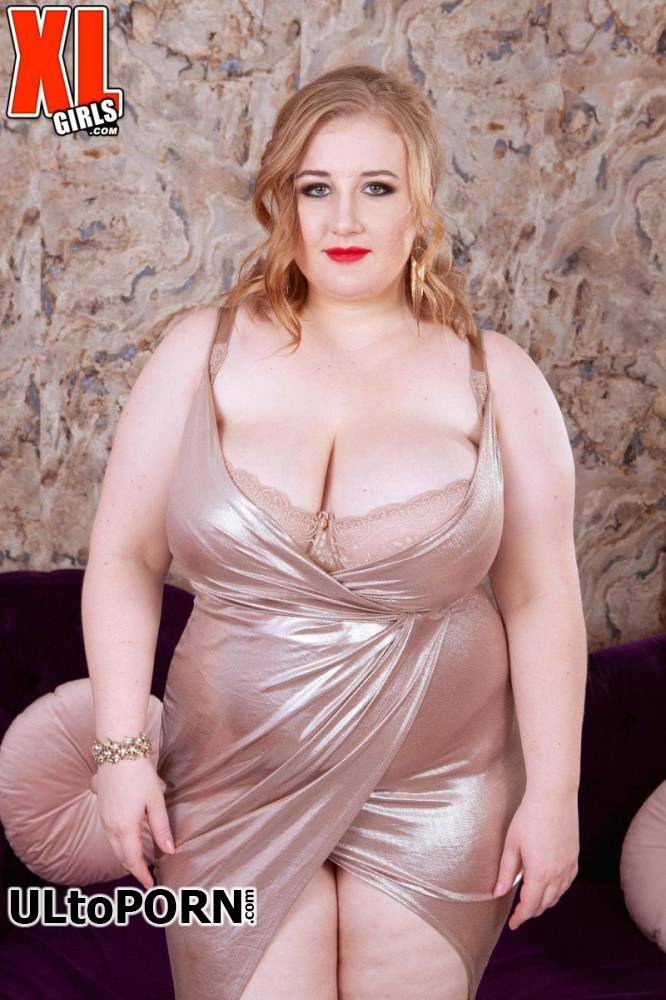 PornMegaLoad.com, XLGirls.com: Tessa Orlov - Sexy Chubby Goodness [1.12 GB / FullHD / 1080p] (Big Tits)