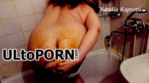 ScatShop.com: Natalia Kapretti - Shit bath, taking care of my body [392 MB / HD / 720p] (Scat)