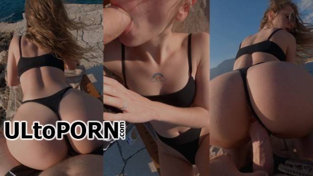 Pornhub.com, LilooStich: Golden Hour With Two Sun [278 MB / FullHD / 1080p] (Amateur)