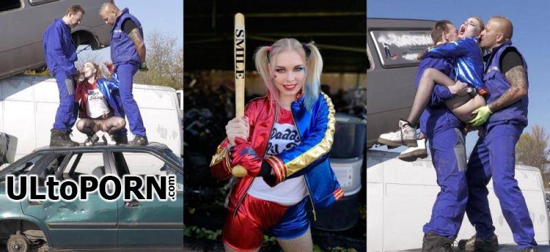 PierreWoodman.com, WoodmanCastingX.com: Mimi Cica - XXXX - Harley Quinn fantaisies [1.23 GB / FullHD / 1080p] (Threesome)