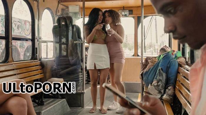 Kira Perez, Ameena Greene - The Fucking Public Bus Threesome (HD/720p/799 MB)