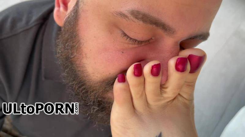 Goddess Grazi: Suck My Feet And Shut Up [1.77 GB / FullHD / 1080p] (Femdom)