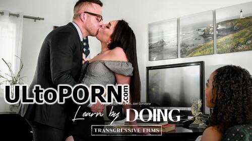 Transfixed.com, AdultTime.com: Kasey Kei, Zerella Skies - Learn By Doing [1.74 GB / FullHD / 1080p] (Shemale)