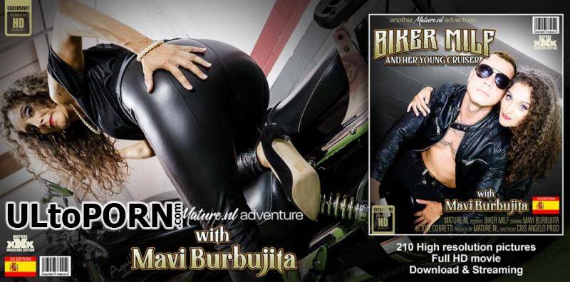 Mature.nl: Joel Cobretti (29), Mavi Burbujita (EU) (52) - Mavi Burbujita is naughty biker MILF that gets hot from young bad boys [1.24 GB / FullHD / 1080p] (Mature)