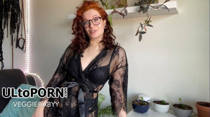ManyVids.com, Clips4Sale.com: Veggiebabyy - Mommy Takes Your Virginity [1.34 GB / FullHD / 1080p] (Cowgirl)