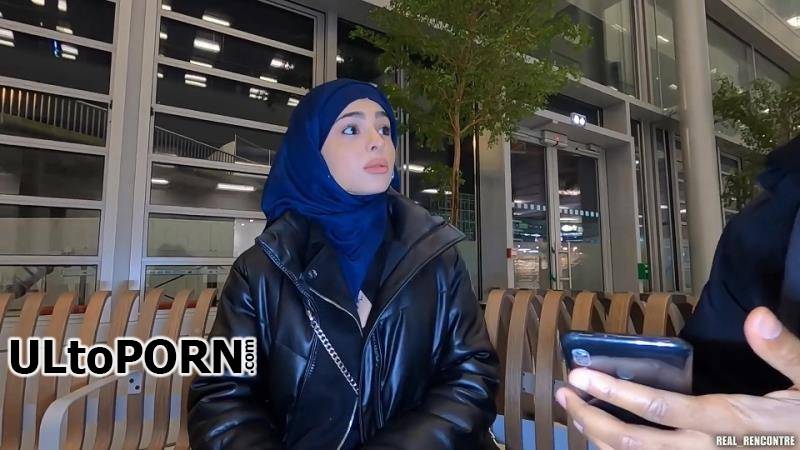 Real Rencontre, Manyvids.com: Nadja Lapiedra - Hijab Iranian DP/Anal in hallway & in WC [3.11 GB / FullHD / 1080p] (Anal)