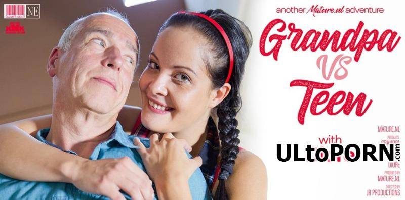 Mature.nl: Diore (22), Rolf (55) - Horny old grandpa bumps into a naughty teen and they end up having sex! [873 MB / FullHD / 1080p] (Mature)