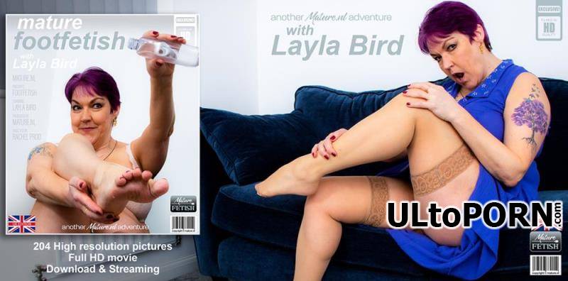 Mature.nl: Layla Bird (EU) (57) - British housewife Layla Bird has a footfetish and gets wet when she plays with her own feet [1.62 GB / FullHD / 1080p] (Fetish)