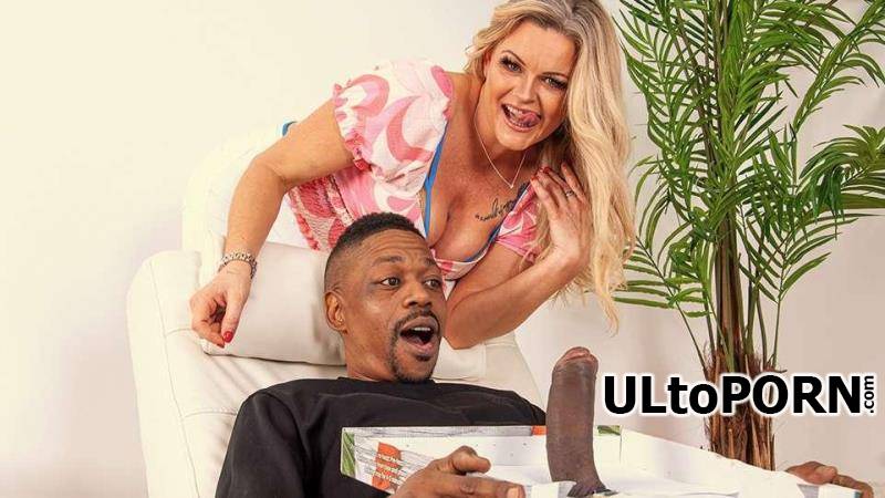 AgedLove.com, Oldnanny.com: Blonde Niki - Hungry Blonde Niki Gets A Huge Dick In Her Mouth Instead Of A Large Pizza [2.54 GB / FullHD / 1080p] (Interracial)