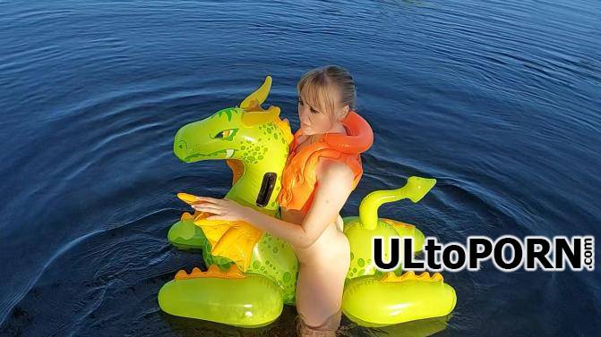 Allaalexinflatable - Alla hotly fucks a rare inflatable dragon on the lake and wears an inflatable vest!!! (FullHD/1080p/1.04 GB)