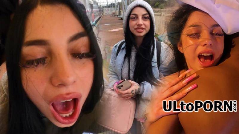 MadBros, Manyvids.com: Roma Amor - Cute Chilean Friend Bubble Butt Pounded In A Public Train [1.95 GB / FullHD / 1080p] (Interracial)