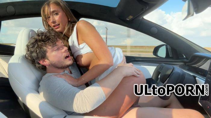 Lily Phillips, Luke Cooper - First Ever Sex Scene in a Tesla (FullHD/1080p/2.14 GB)