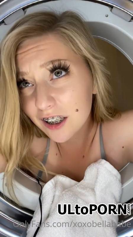 Onlyfans.com: Bella Lynn - Stuck in the dryer [391 MB / UltraHD 2K / 1280p] (Incest)