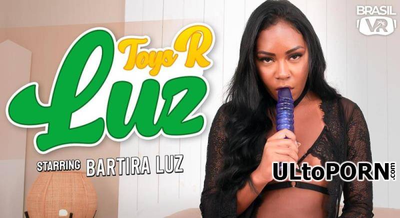 BrasilVR.com: Bartira Luz - Toys R Luz [13.7 GB / UltraHD 4K / 3456p] (Oculus)