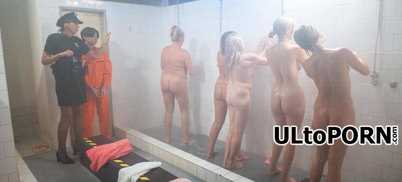 Mature4K.com, Vip4K.com: Laura Red - Women's Prison Showers [2.35 GB / FullHD / 1080p] (Mature)